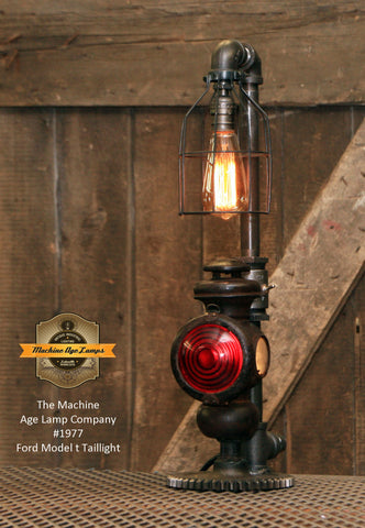 Steampunk Industrial / Antique Ford Model T Taillight / Lamp #1977