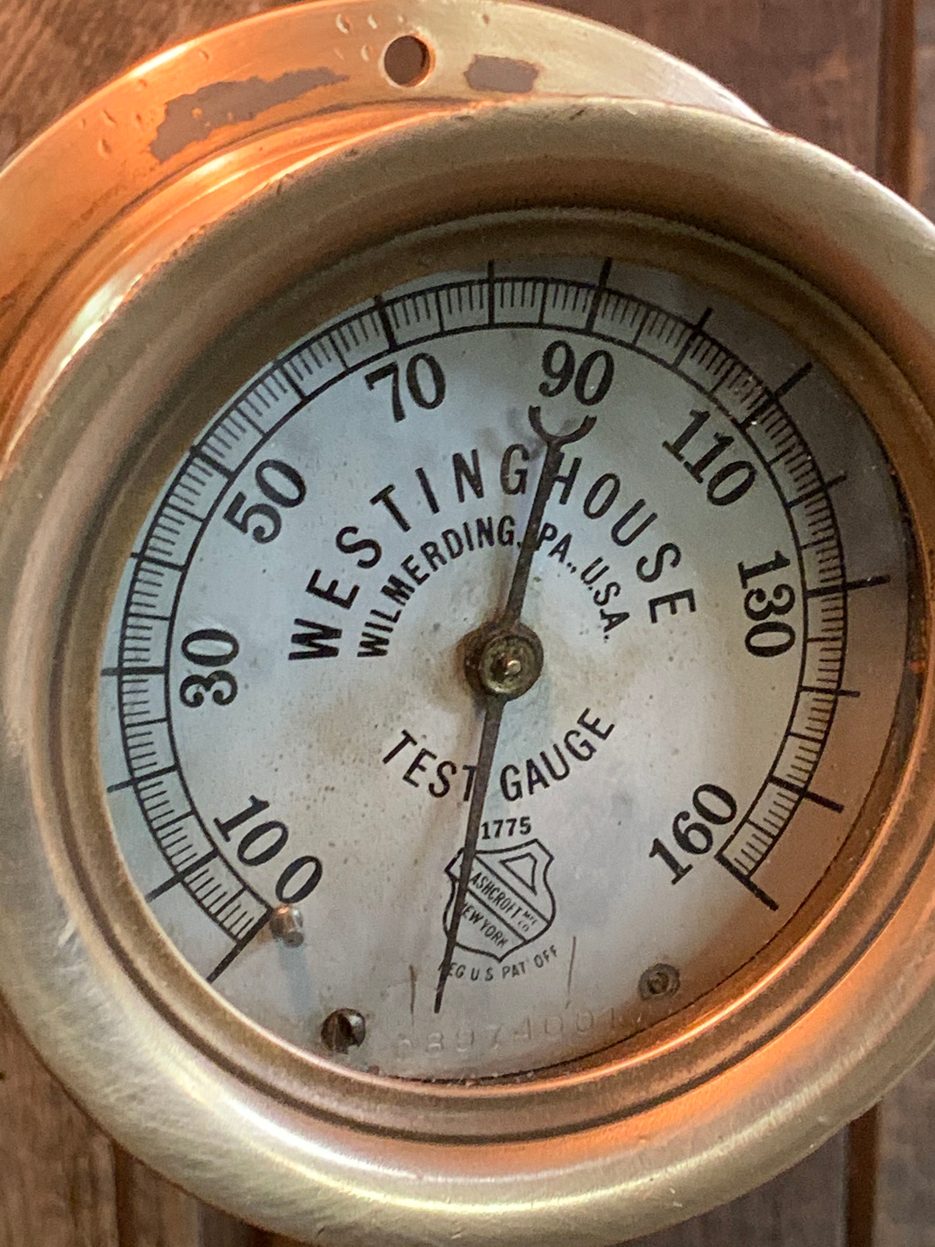 Steampunk Industrial / Antique Steam Gauge and Brass Oiler / Wilmerding / Lamp #3111