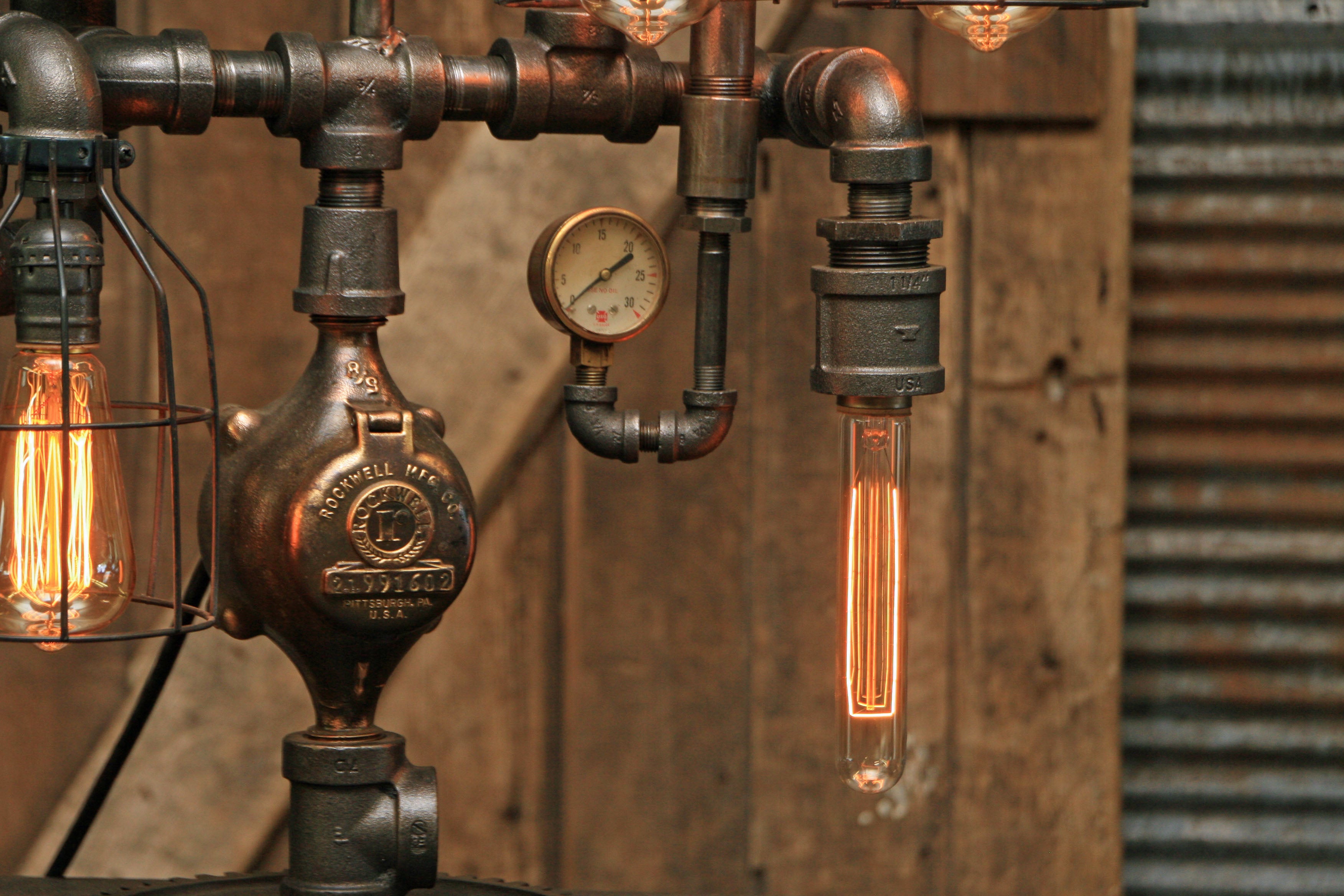 Steampunk Industrial  / Antique Steam Gauge / Gear / Light Lamp / #1610