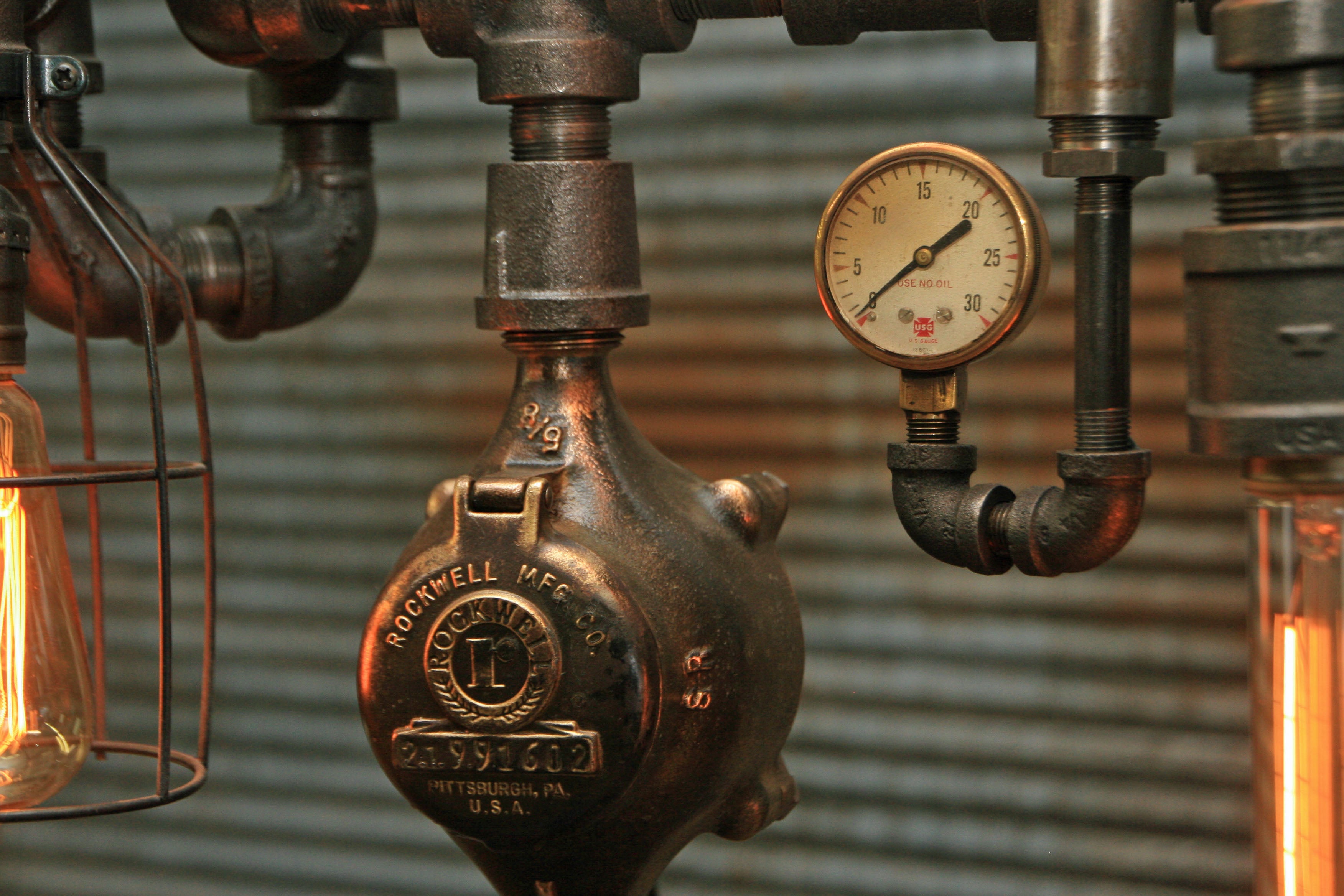 Steampunk Industrial  / Antique Steam Gauge / Gear / Light Lamp / #1610