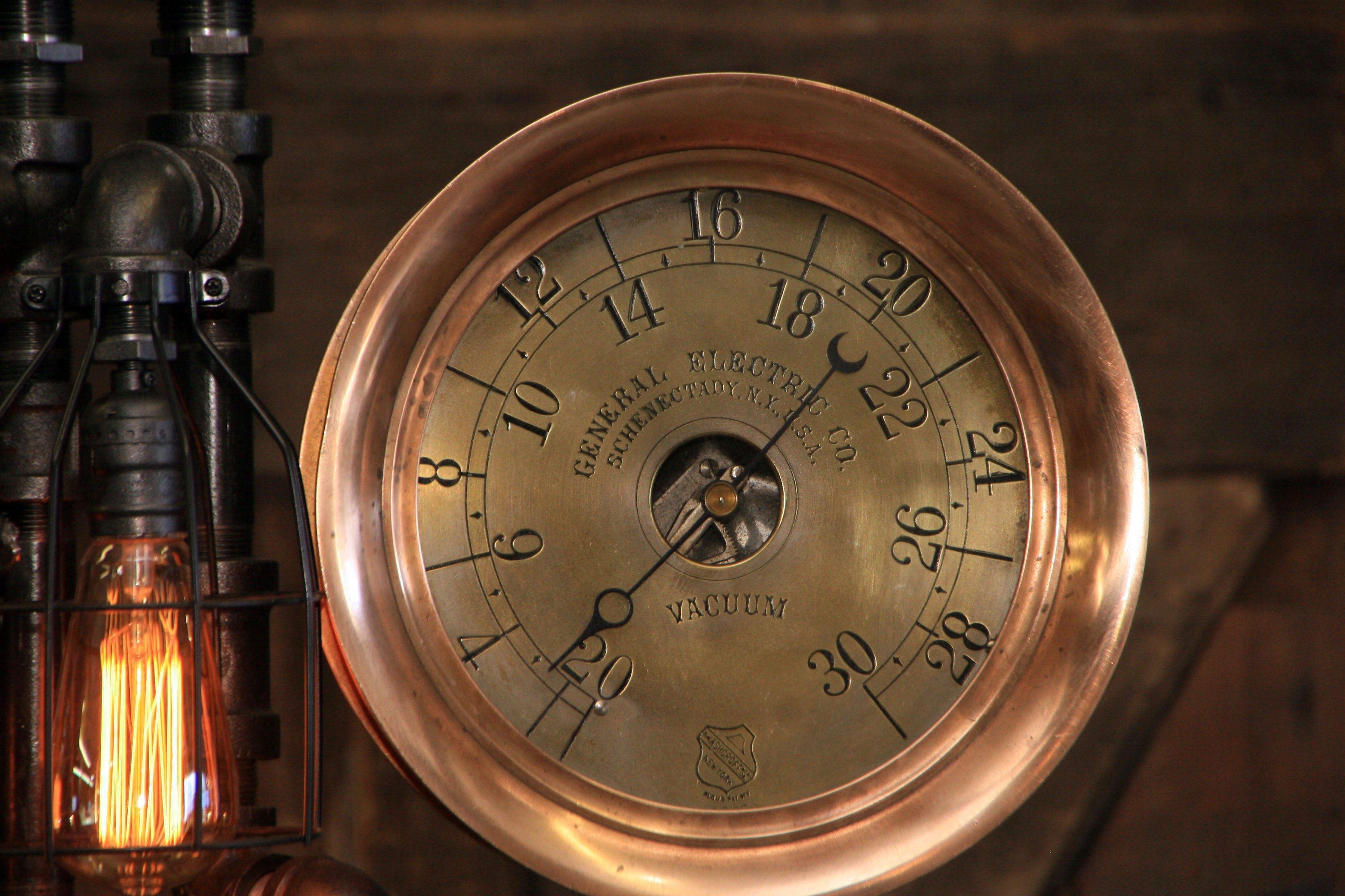Steampunk Industrial / Steam Gauge Lamp / General Electric / Oiler / Lamp #2477