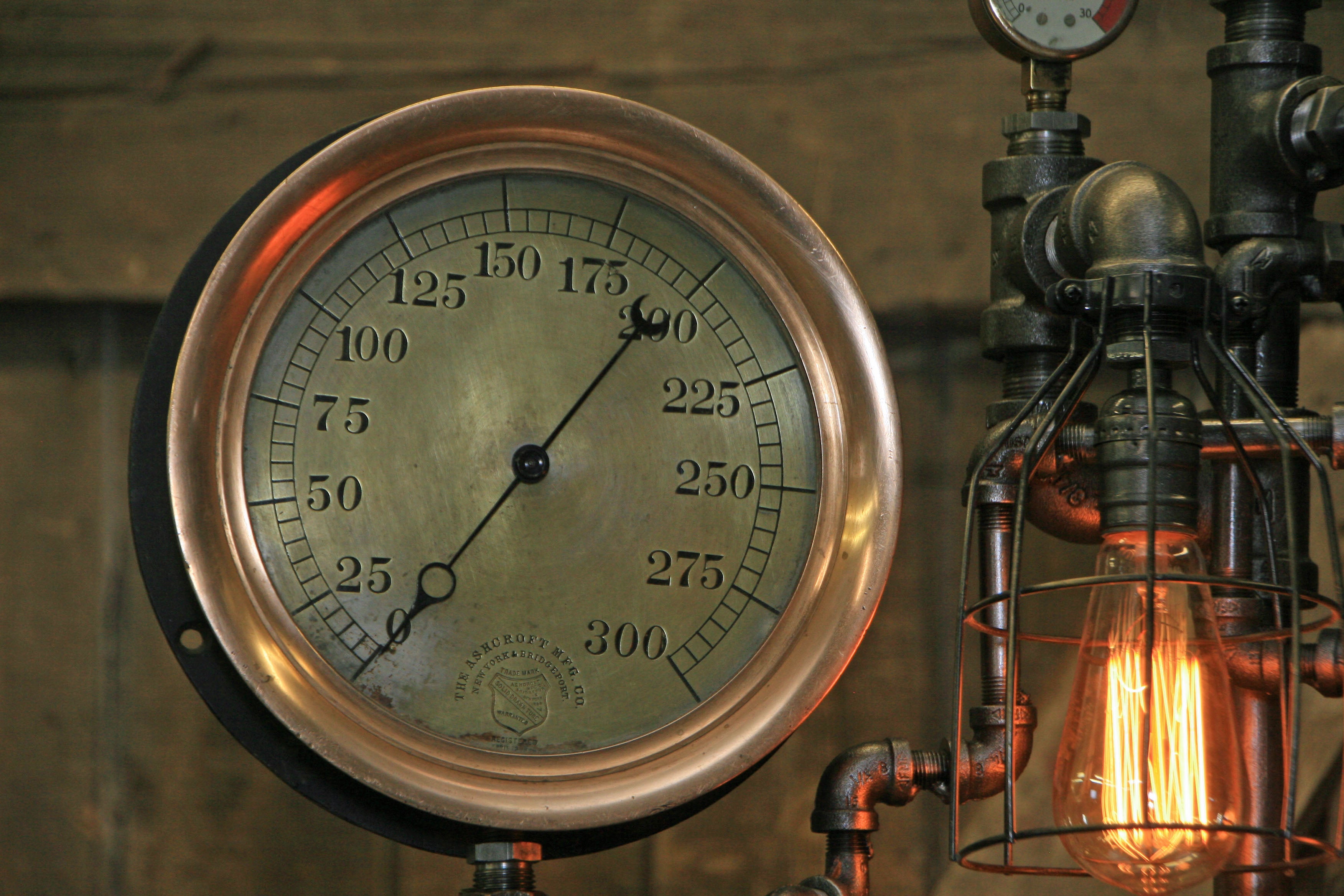 Steampunk Industrial / Antique Steam Gauge / New York / Gear / Ashcroft / Lamp #1878