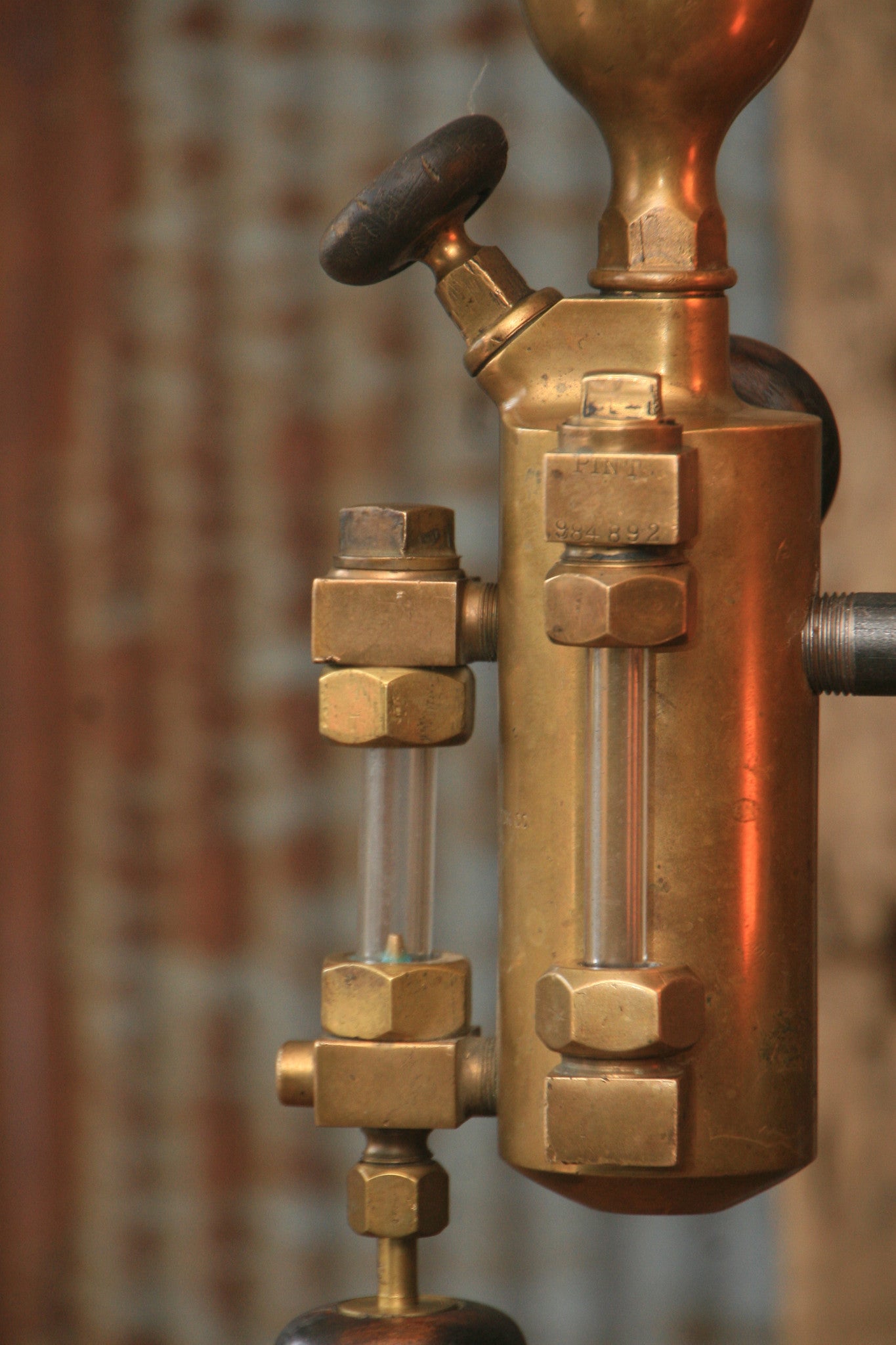Steampunk Industrial / Steam Gauge Lamp / Ohio / Oiler #1428